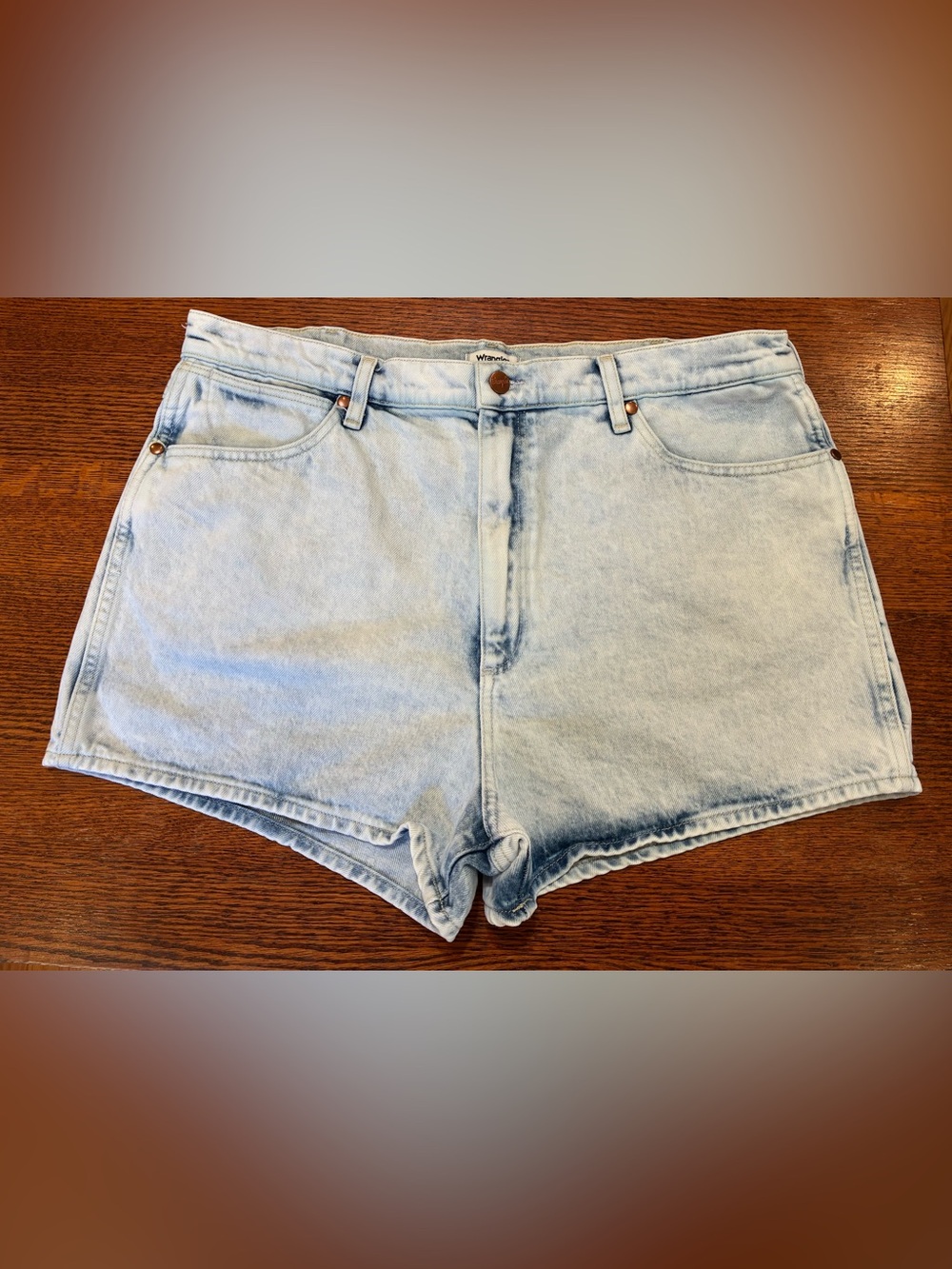 Wrangler Festival Short Denim Shorts W34 Light Wash High Rise Mom Jean Shorts